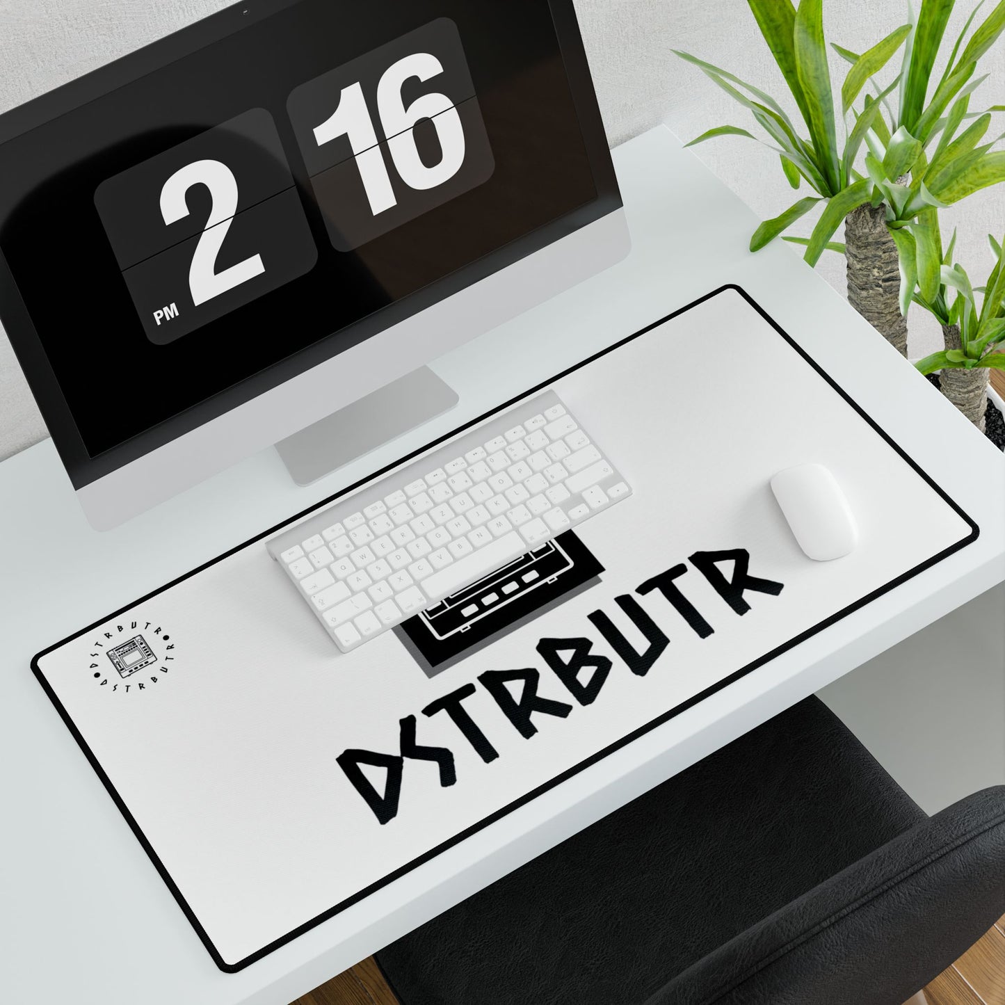 DSTRBUTR Gaming Desk Mat - White with Black
